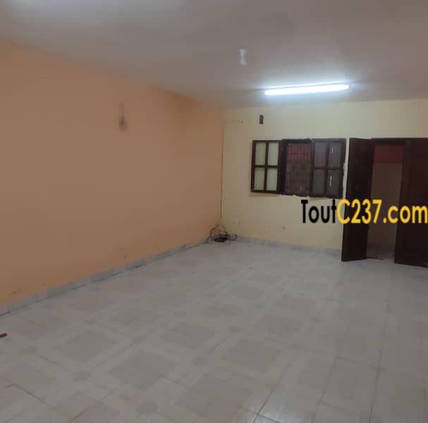 Appartement à louer a Logpom Andem