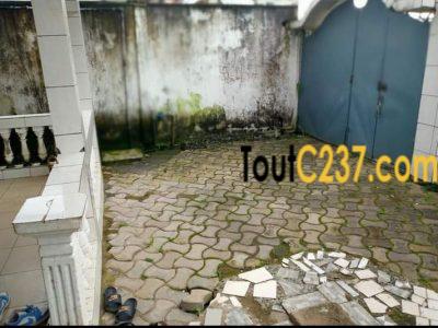 Maison à louer à Makepe Douala