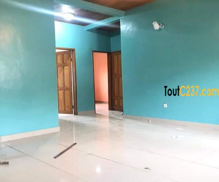 Appartement à louer à Logpom Douala