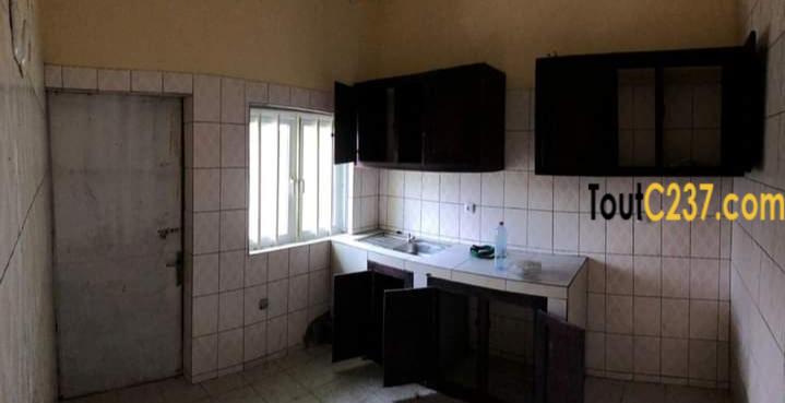 Maison duplex à louer a Yassa Chirac