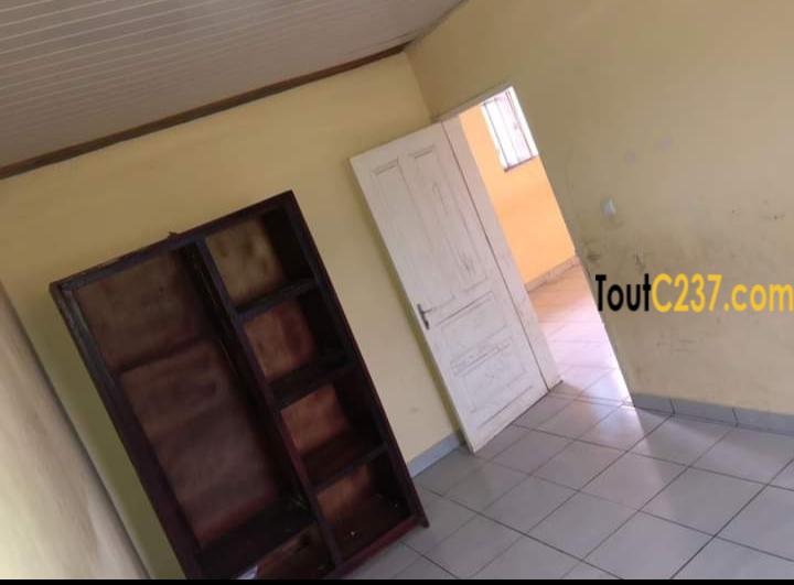 Maison duplex à louer a Yassa Chirac