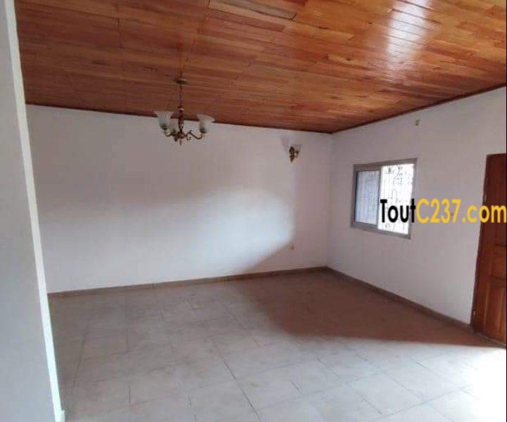 Appartement à louer a Kotto Douala