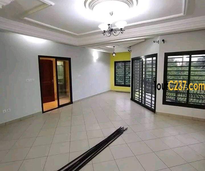 Joli Appartement à louer à Logpom