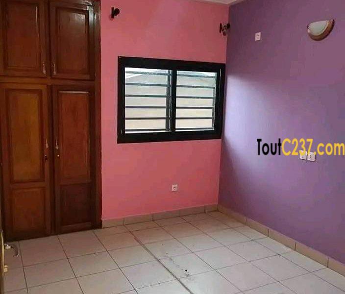 Joli Appartement à louer à Logpom