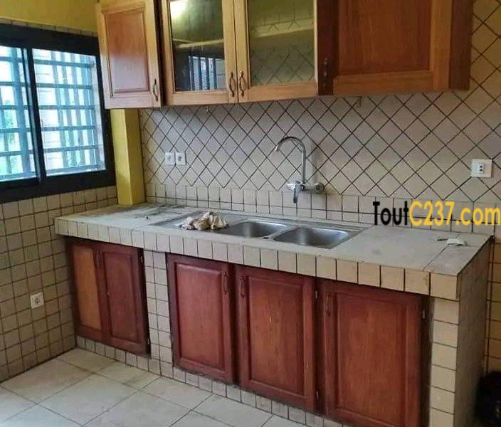 Joli Appartement à louer à Logpom