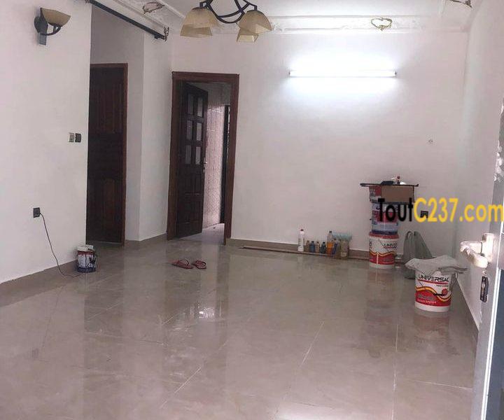 Appartement à louer à Logpom Douala