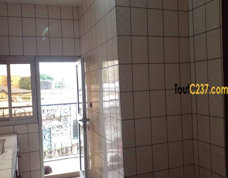 Appartement à louer à Makepe Douala