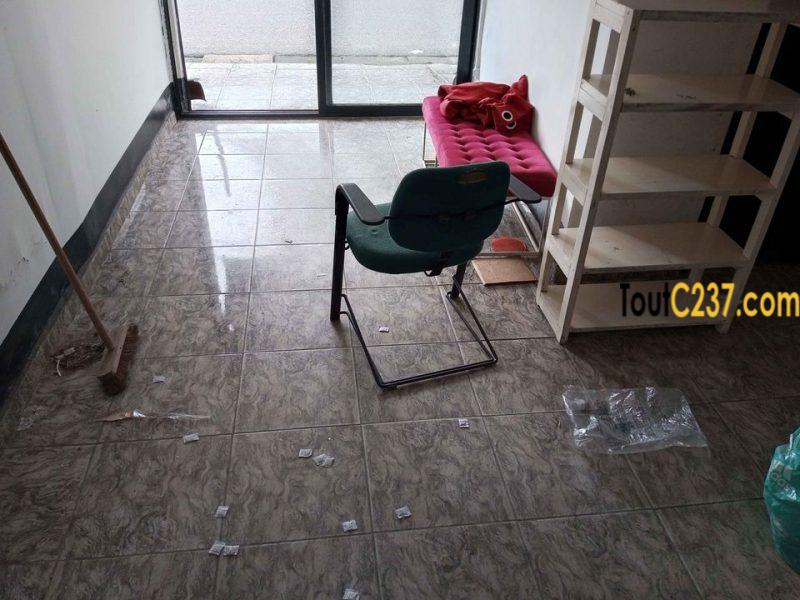 Boutique à louer à Bonapriso Douala
