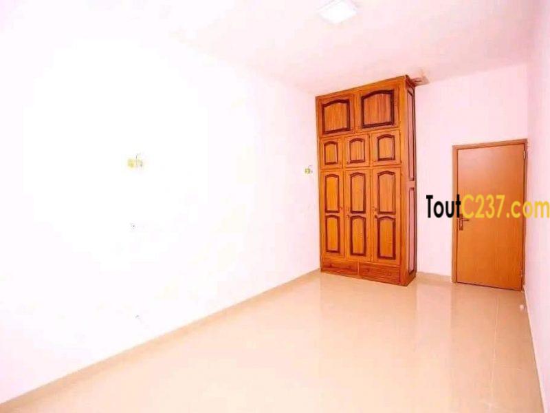 Duplex en Appartement à louer à Bonapriso