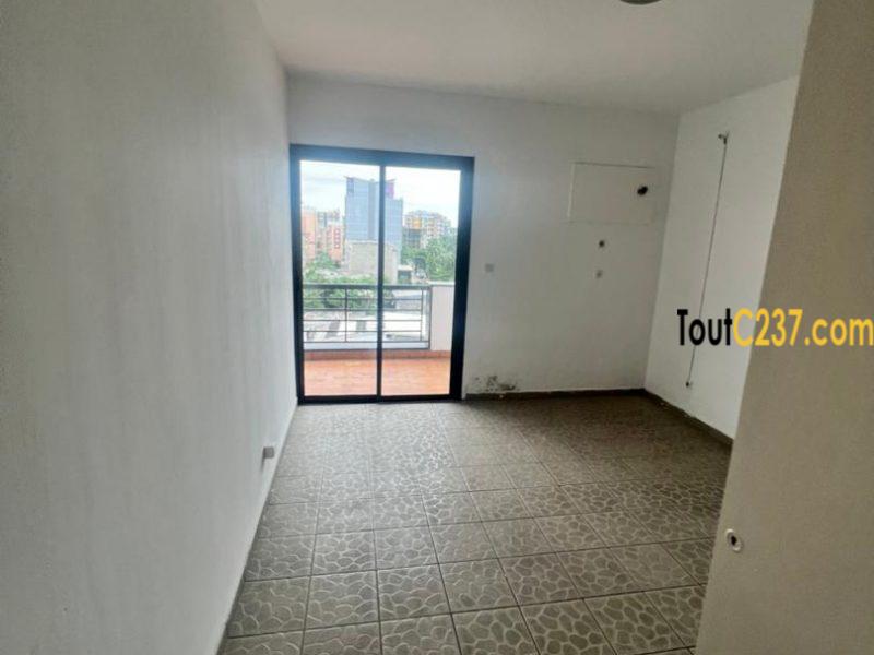 Joli Appartement à louer à Bonapriso