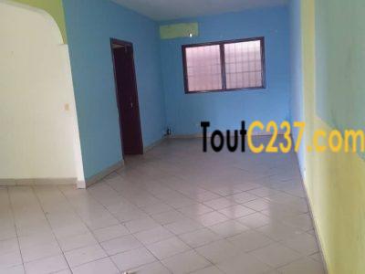 Maison en villa à louer à Kotto Douala