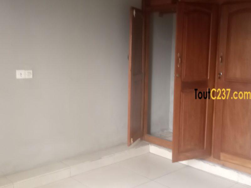 Appartement à louer a Makepe Douala