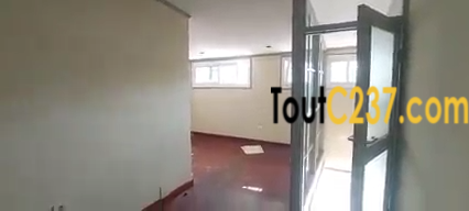 Espace commercial a louer à Bali Douala