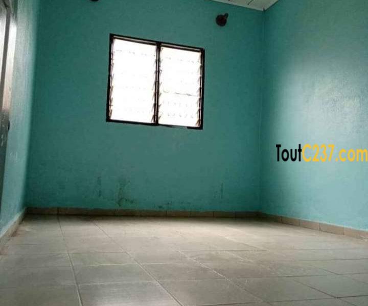 Maison en villa a louer à Logbessou Pk14