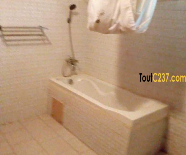 Maison en villa à vendre à kotto