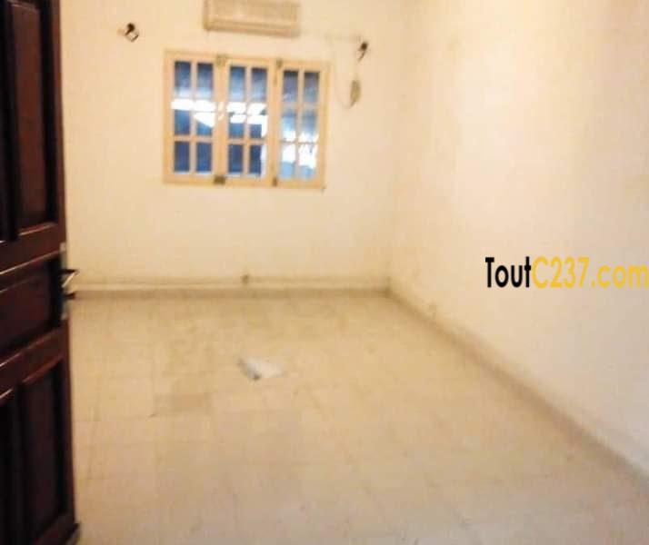Maison en villa à vendre à kotto