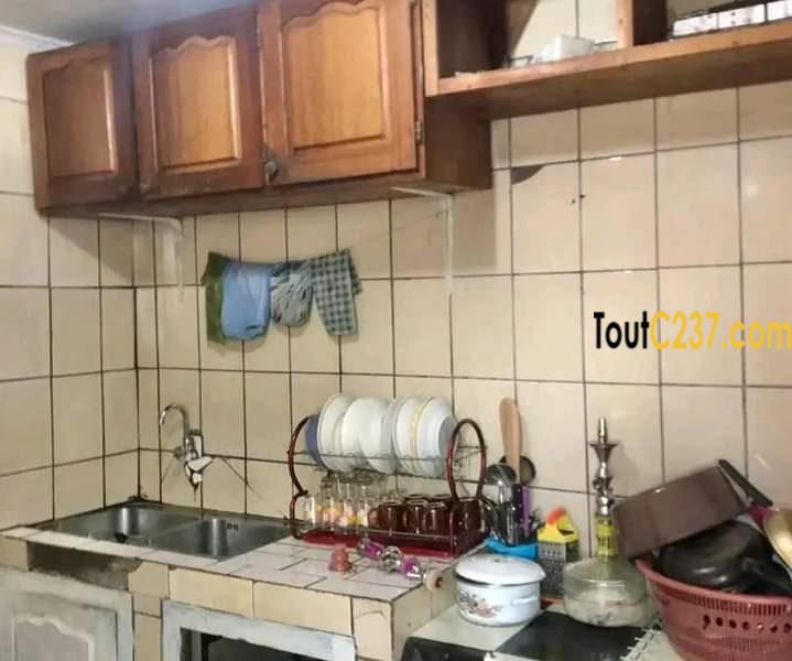 Chambres meublées à louer a Ndogpassi Douala