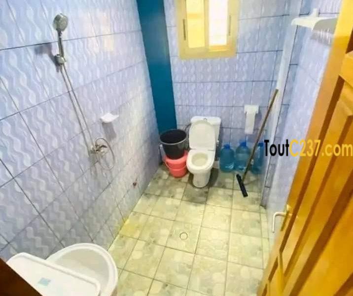 Chambres meublées à louer à Makepe