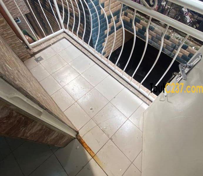Appartement à louer à Logbessou Douala
