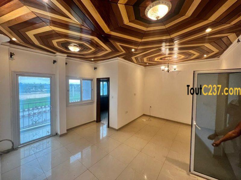 Studio Moderne à louer à Bonapriso