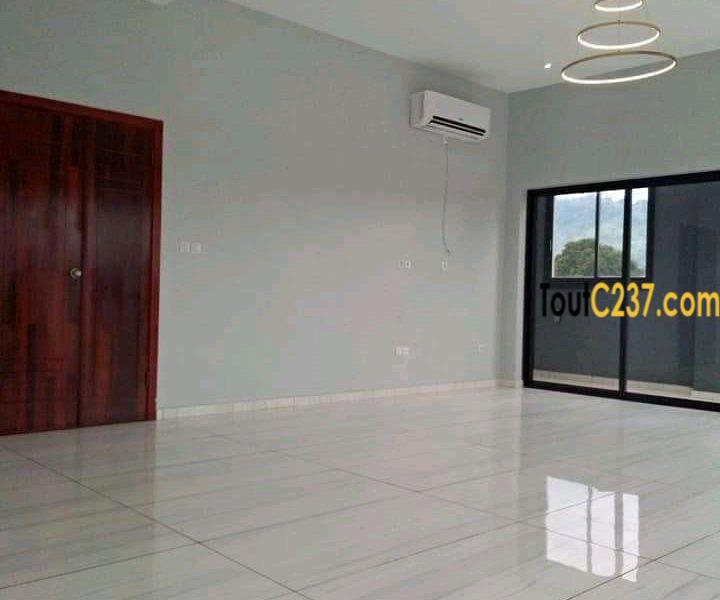 Appartement à louer à Kotto, Douala