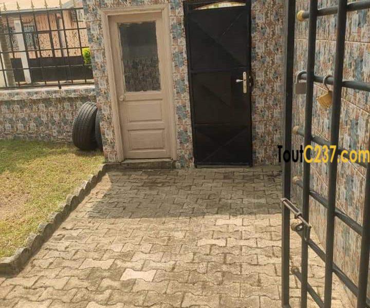 Maison en villa à vendre a Nyalla
