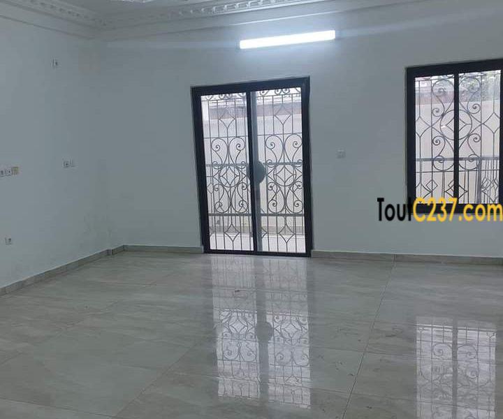 Appartement à louer à Kotto, Douala