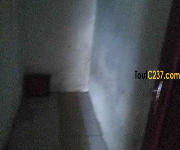 Boutique à louer a Bonamoussadi Douala