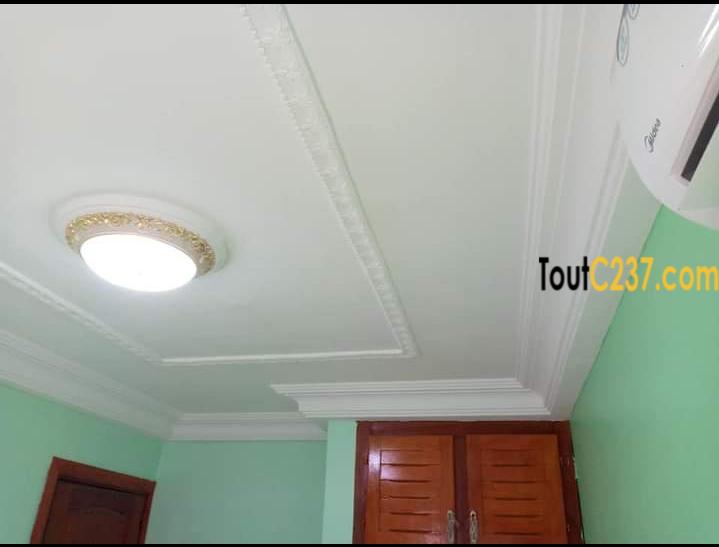 Appartement à louer à Bonamoussadi Douala