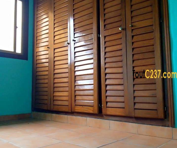 Appartement à louer a Bonamoussadi Douala