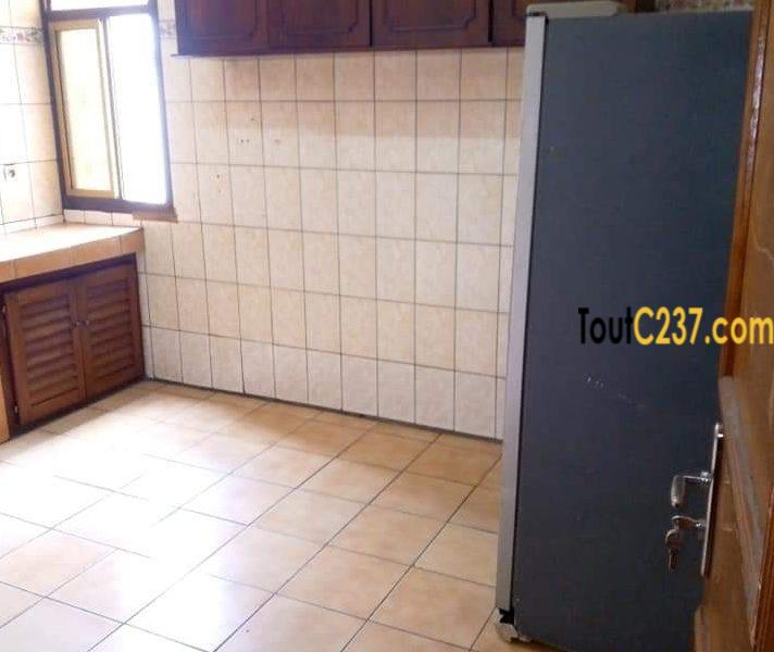 Appartement à louer a Bonamoussadi Douala