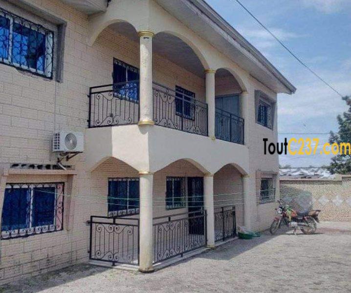 Maison en duplex à louer à Cité des Palmiers