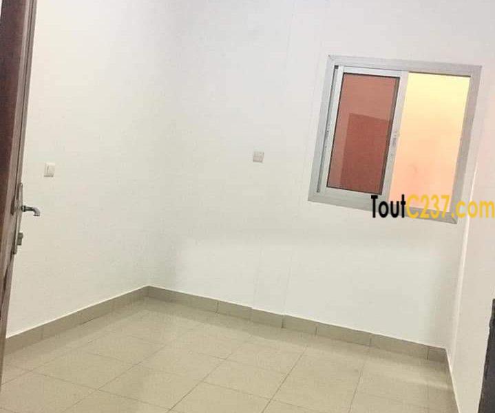 Appartement à louer à Kotto