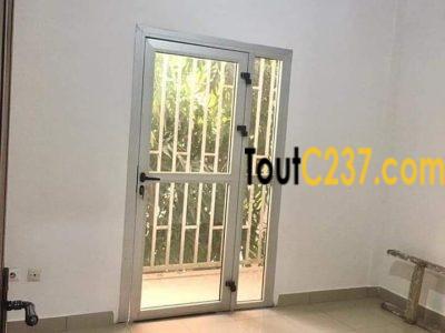 Appartement à louer à Kotto