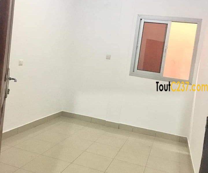 Appartement à louer à Kotto