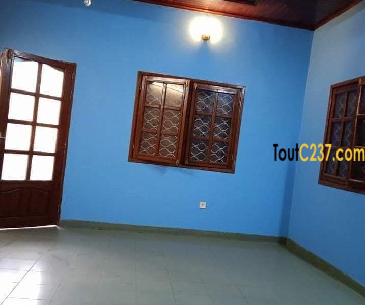 Appartement à louer à Deido