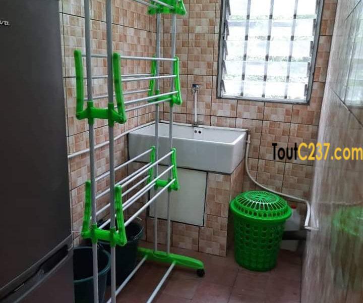 Studio meublé à louer à Bonanjo Douala