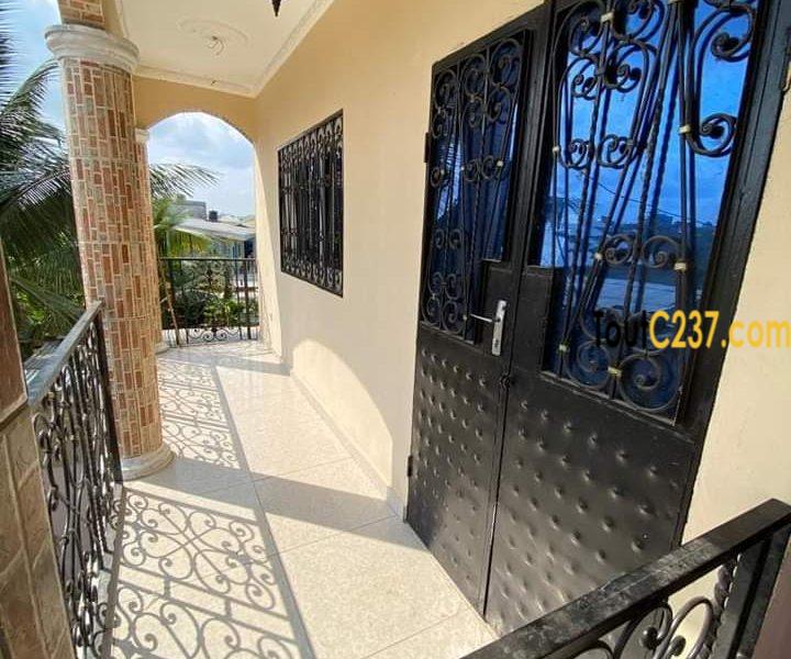 Appartement neuf à louer à Logbessou
