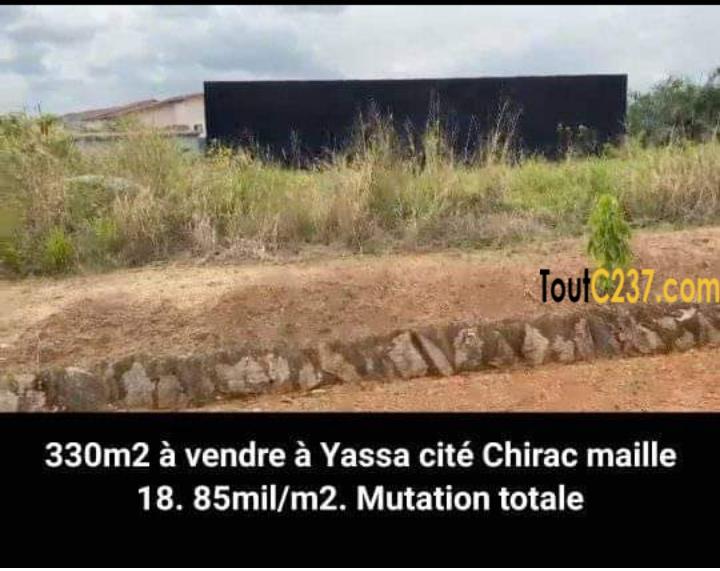 Terrain à vendre a Yassa cité chirac