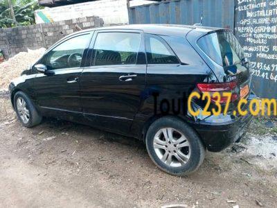 Mercedes B180 à vendre à Douala
