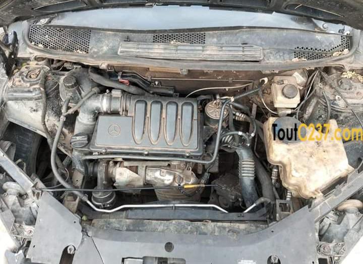 Mercedes B180 à vendre à Douala