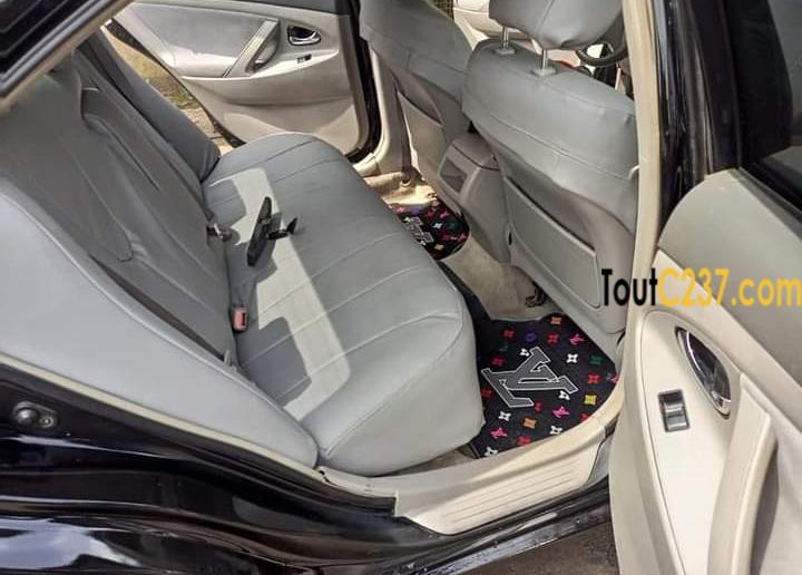 Toyota Camry à vendre à Douala
