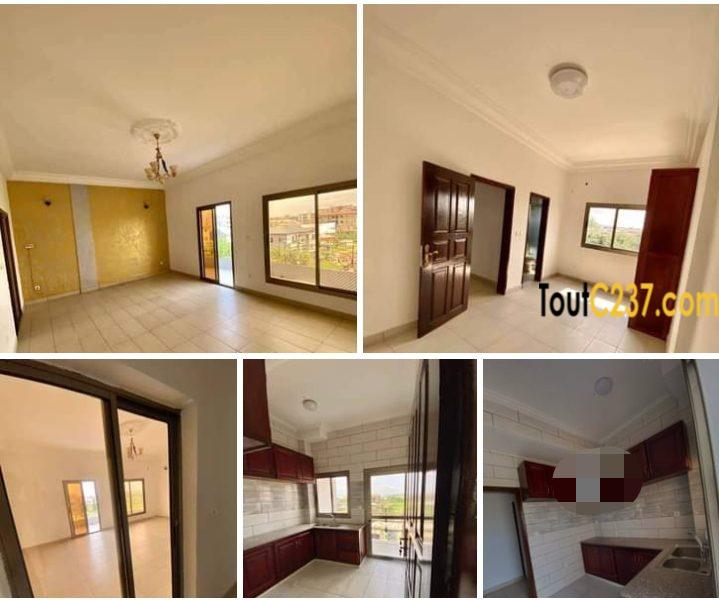 Appartement à louer à Bonamoussadi Douala