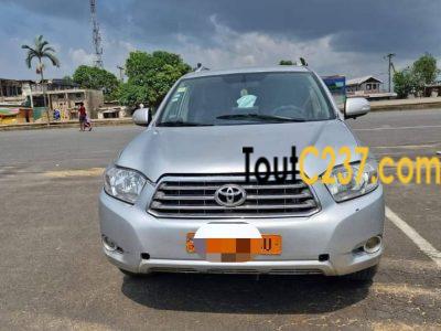 Toyota Highlander à vendre à Douala