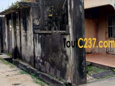 Maison en villa à vendre à Bonamoussadi