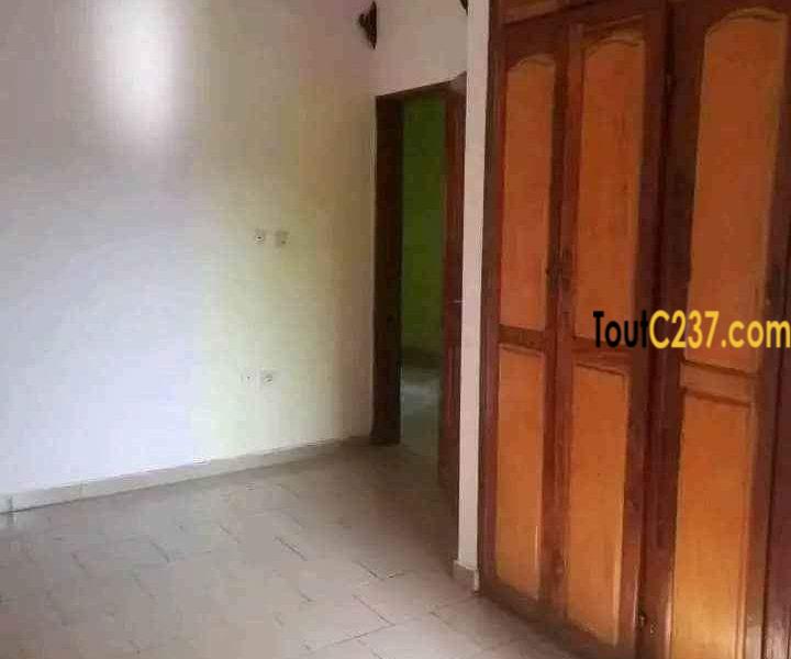 Appartement à louer à Logpom