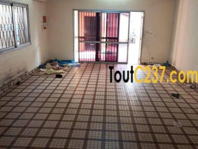 Duplex a louer à Bonapriso Douala
