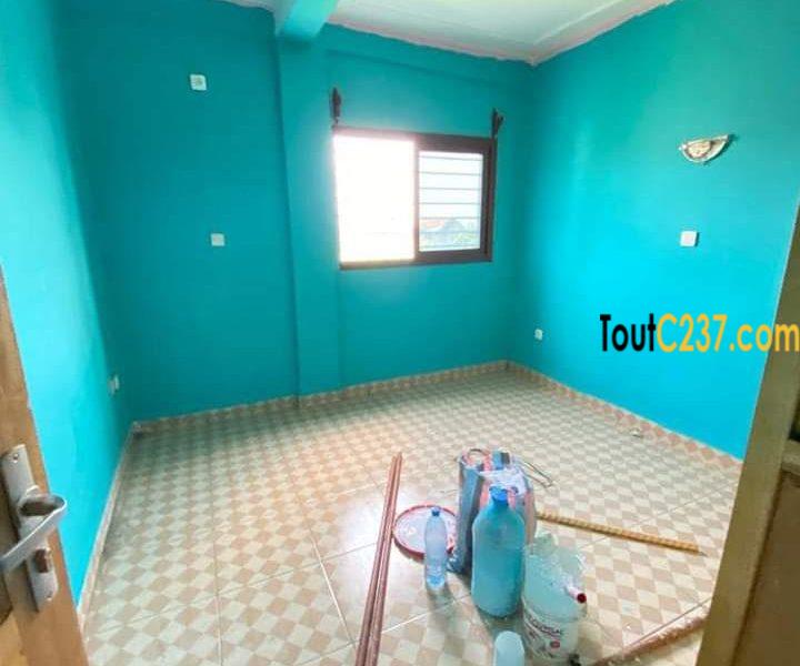 Appartement à louer à Logpom Douala