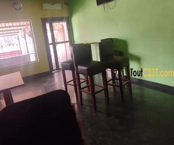 Boutique à louer à Bonamoussadi