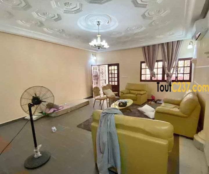Duplex à louer à Makepe Douala